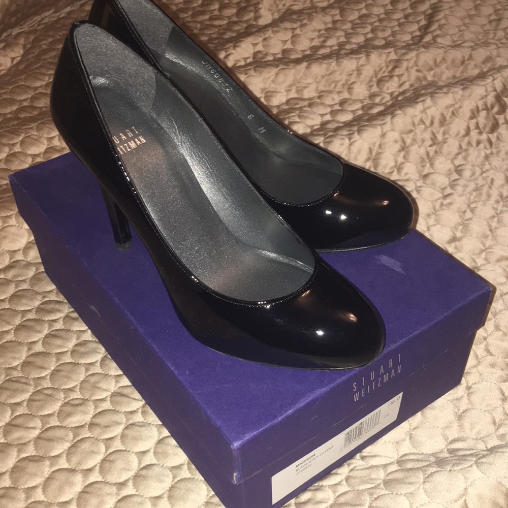 Stuart Weitzman black patent pumps